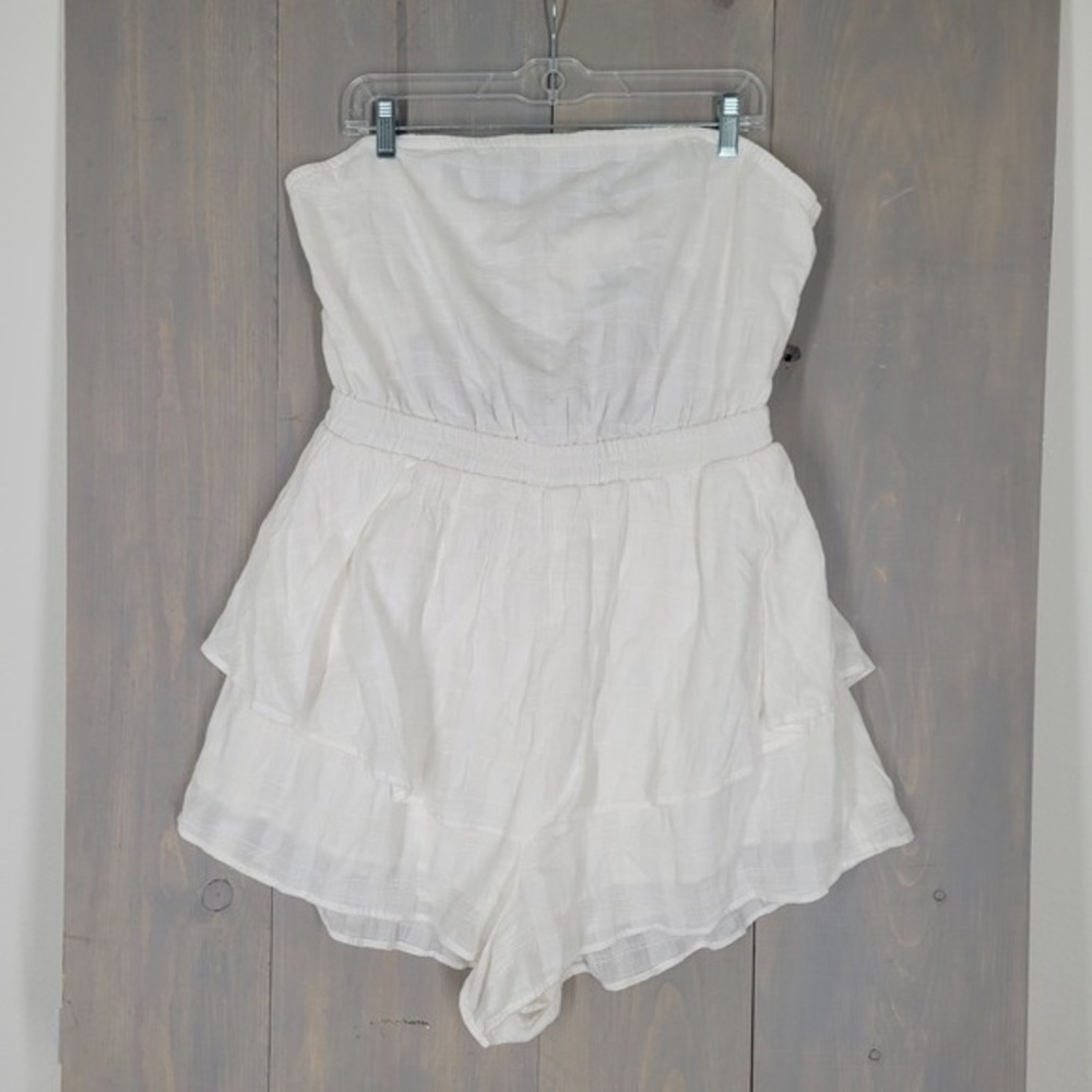 American Eagle Romper Womens XL White Strapless Tiered Ruffle Tie Back Cutout